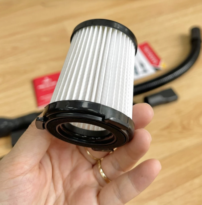 Máy hút bụi cầm tay có dây Kalpen V1