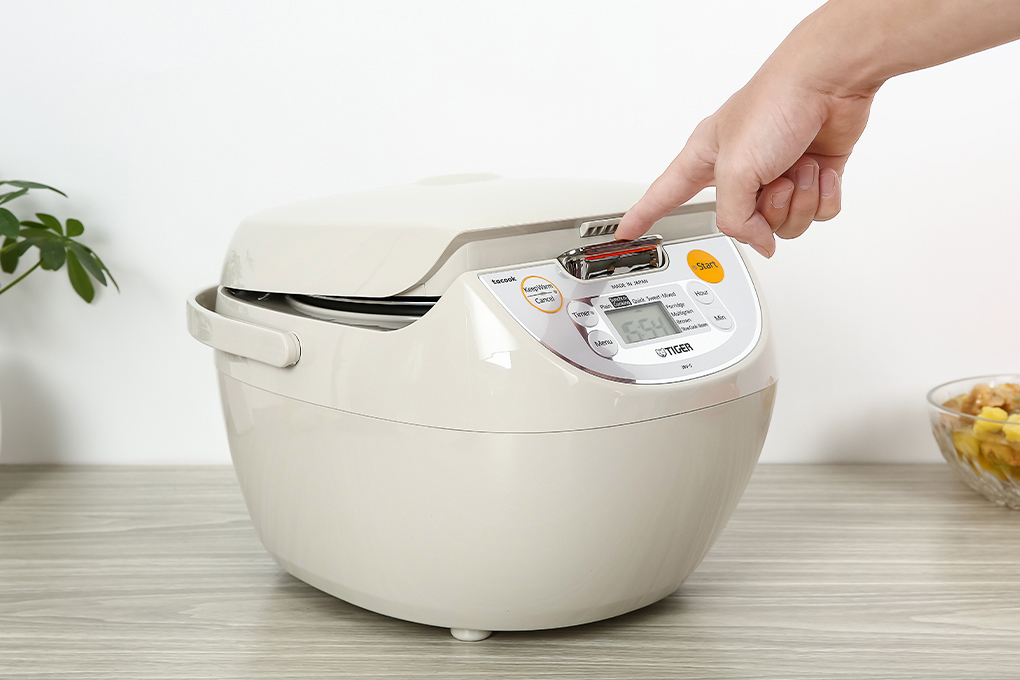 Nồi cơm điện tử Tiger JBV-S18W 1,8 lít