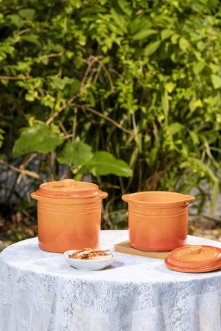 Hũ gốm sứ muối dưa cà Kaiyo Rainbow KCC-5134 dung tích 2 lit màu cam